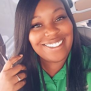 Meet your Posher, Kay